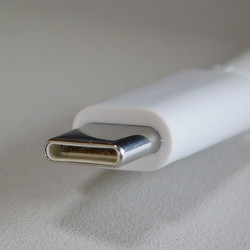 USB Type-Cの端子画像